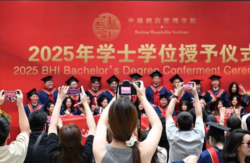 微信图片_20250608220530.jpg